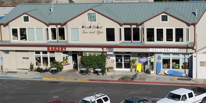 Front Street Inn And Spa 모로베이 외부 사진